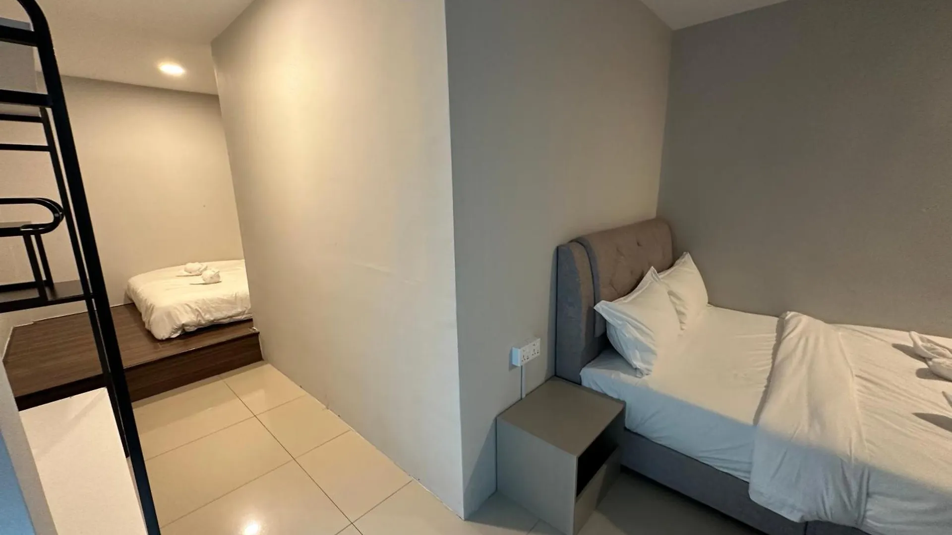 Georgetown Hotel 3*, Τζωρτζ Τάουν